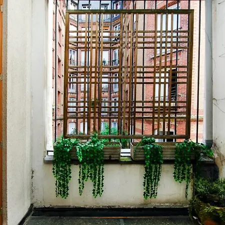 Bohemian Castle *